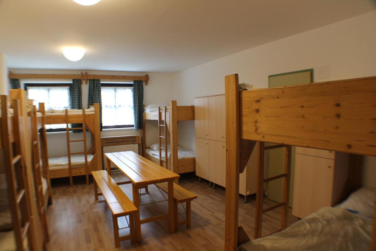 Jugendgaestehaus St. Gilgen Rum bild